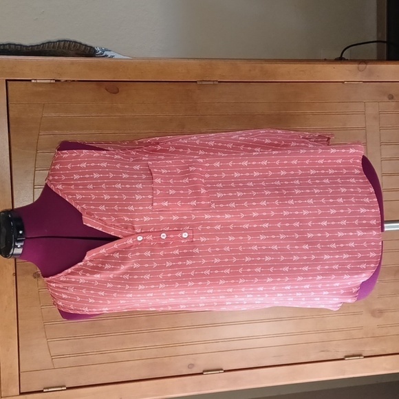 S.R. By Sweet Rain Shortsleeve Top - Picture 1 of 7